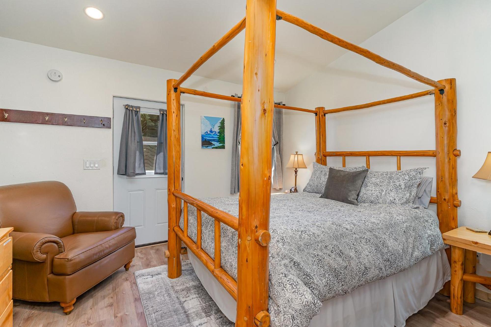 Bear'S Den Hideaway With Hot Tub Villa Ashford Luaran gambar